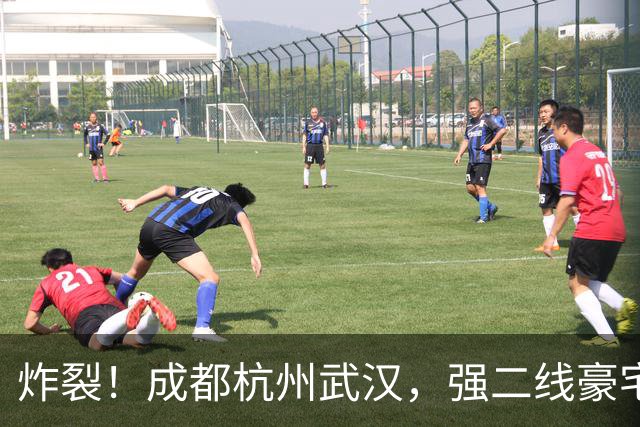 炸裂！成都杭州武汉，强二线豪宅集体冲破 10 万大关